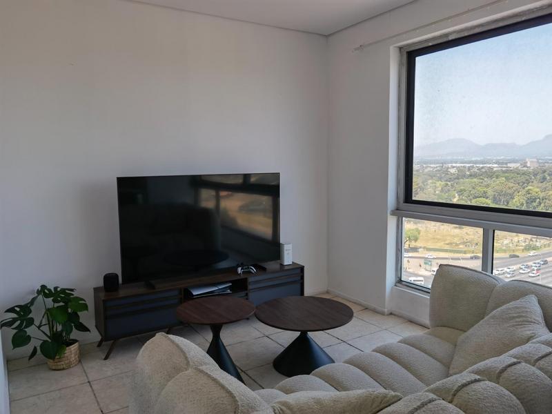 1 Bedroom Property for Sale in Goodwood Estate Western Cape